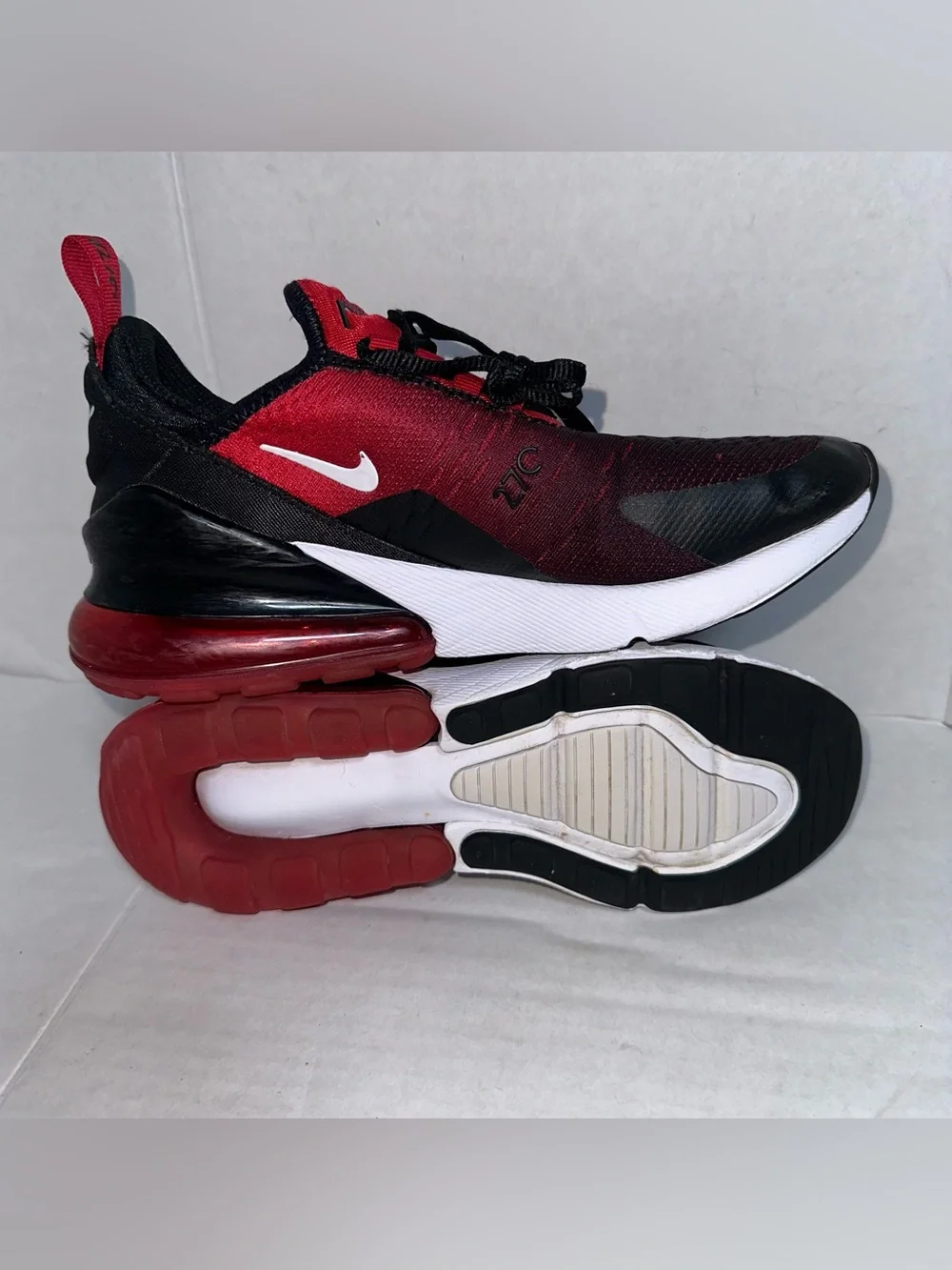 Nike Air Max 270 Running Shoes Gym Red 943345-603 /Womens Size 4.5Y